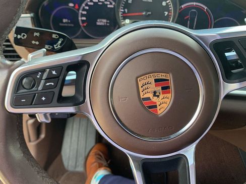 Used 2018 Porsche Panamera 4S AWD/4WD image 20