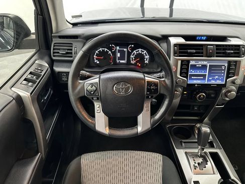 Used 2024 Toyota 4Runner SR5 AWD/4WD image 23