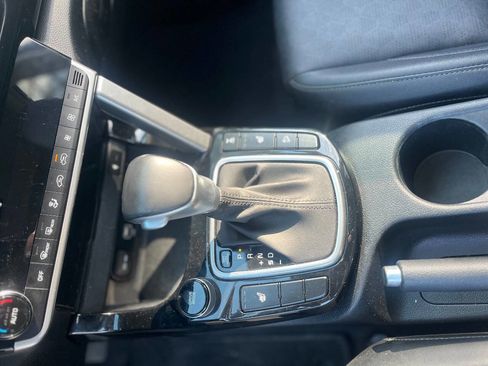 Used 2022 Kia Seltos EX image 15