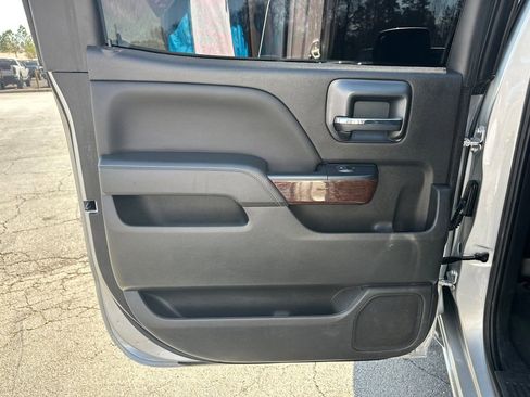 Used 2018 GMC Sierra 1500 SLT image 22