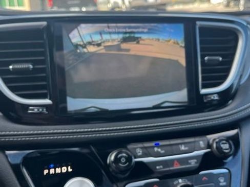 Used 2026 Chrysler Pacifica Limited w/ S Appearance Package FWD image 51
