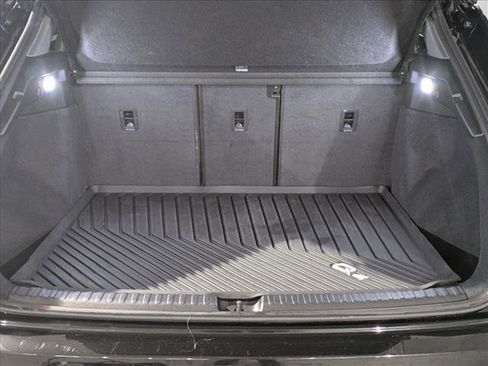 Used 2024 Audi Q4 e-tron Premium Plus w/ Premium Plus image 6