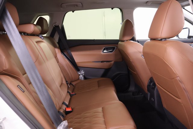 New 2026 Nissan Rogue Platinum AWD/4WD image 29