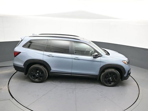 Certified 2022 Honda Pilot TrailSport image 39
