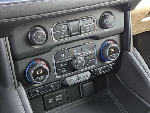 Used 2024 Chevrolet Tahoe LT image 21