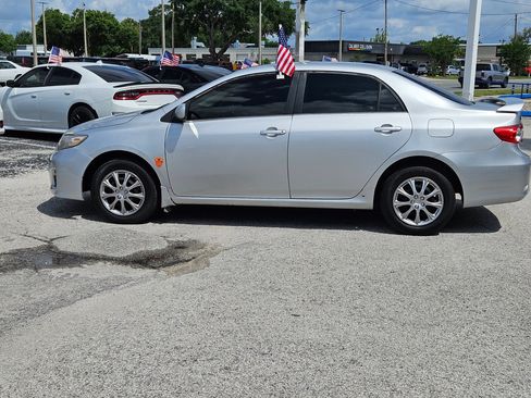 Used 2013 Toyota Corolla LE FWD image 5