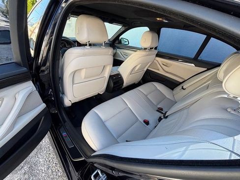 Used 2016 BMW 528i Sedan image 32