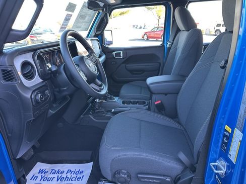 New 2026 Jeep Gladiator Sport image 61