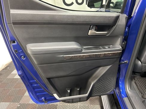 Used 2024 Toyota Tacoma Limited w/ Limited Package (LT) image 18