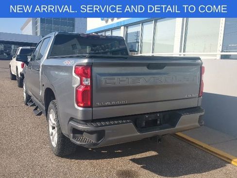 Used 2021 Chevrolet Silverado 1500 Custom w/ Safety Confidence Package image 3