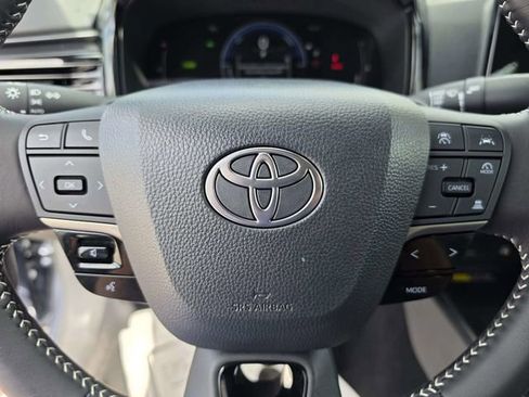 Used 2026 Toyota Camry SE w/ Convenience Package FWD image 21