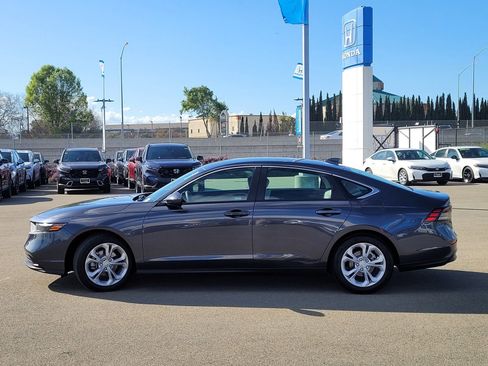Certified 2025 Honda Accord LX image 8