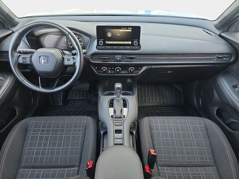Certified 2025 Honda HR-V Sport image 9