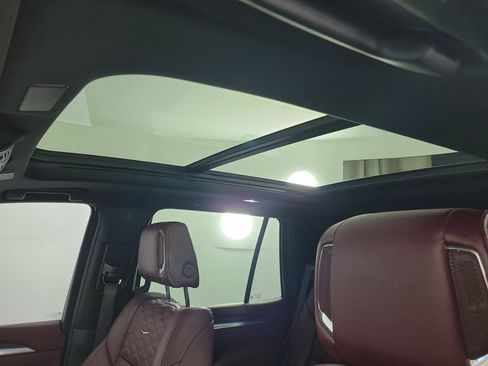 Certified 2025 Cadillac Escalade Sport w/ Touring Package image 18