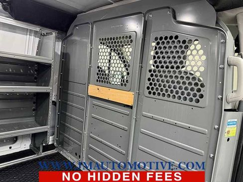 Used 2019 Ford Transit 250 130 Low Roof image 19