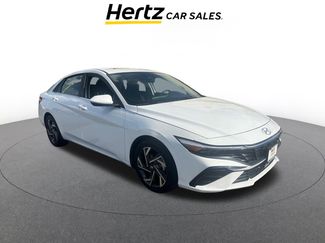 Used 2025 Hyundai Elantra SEL video 1