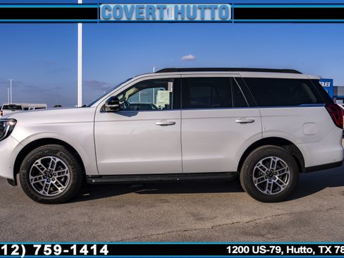 New 2025 Ford Expedition Active image 10