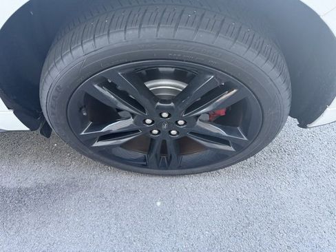 Used 2021 Ford Edge ST w/ Equipment Group 401A image 6