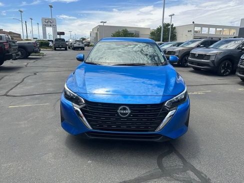 Used 2024 Nissan Sentra SV FWD image 4
