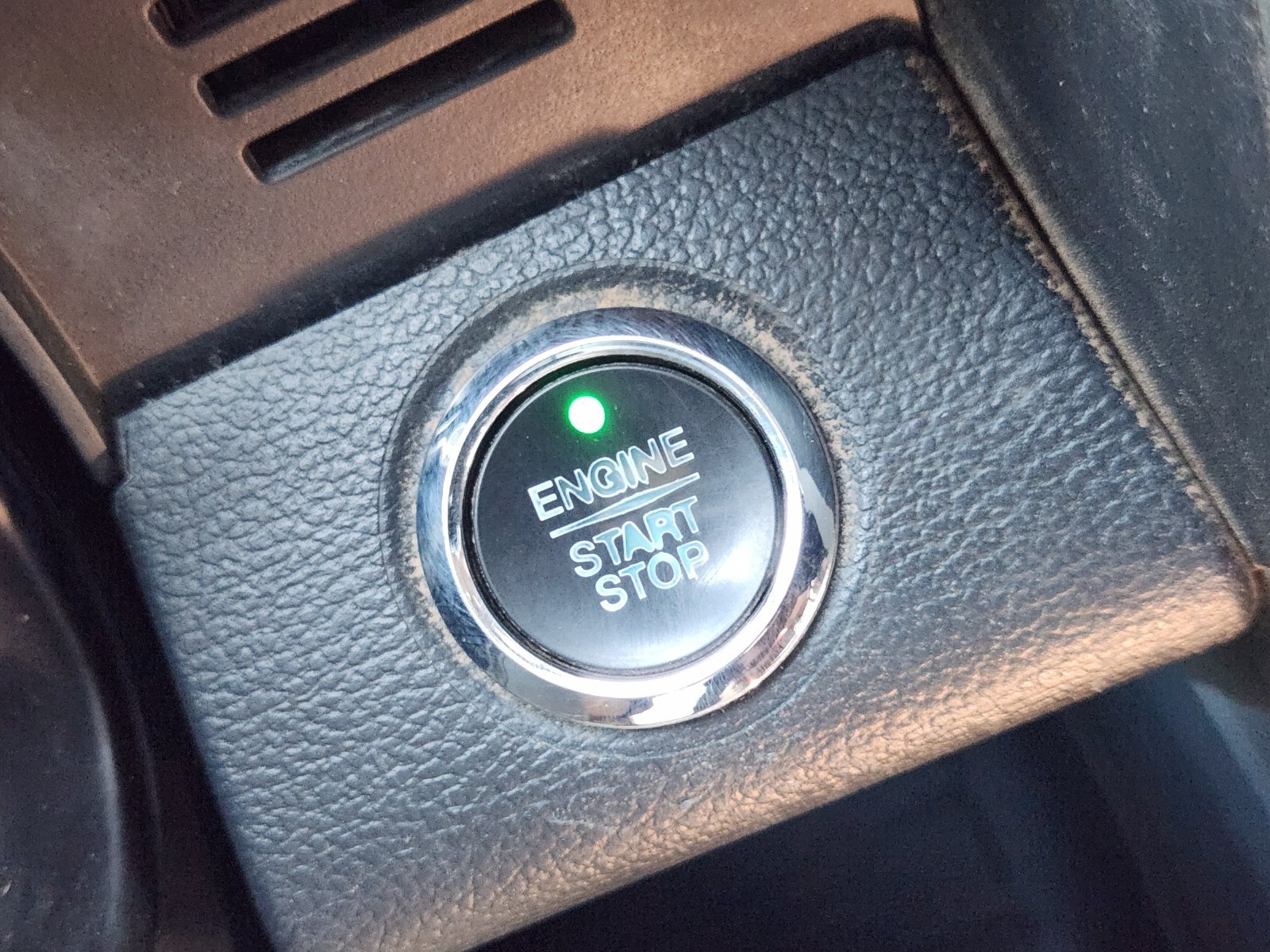 Used 2022 Ford F250 4x4 Crew Cab Super Duty image 24