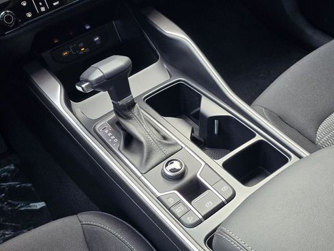 New 2026 Kia Sorento LX FWD image 9