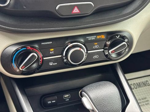 Used 2024 Kia Soul LX FWD image 20
