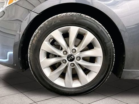 Used 2018 Kia Optima EX FWD image 9