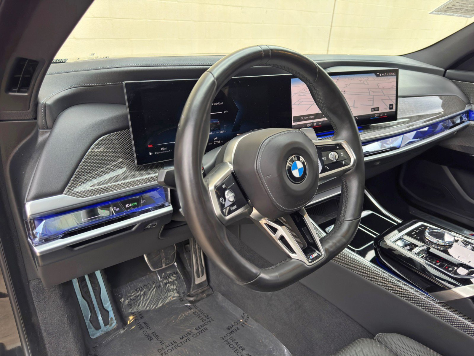 Used 2023 BMW 740i RWD image 14