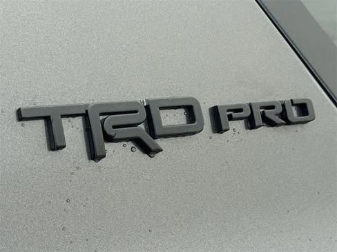 Used 2016 Toyota 4Runner TRD Pro image 11