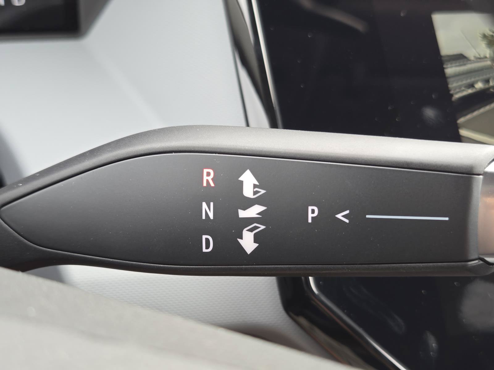 New 2027 Chevrolet Bolt LT FWD image 29