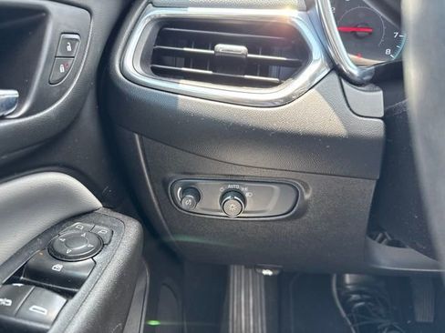 Used 2018 Chevrolet Equinox LS AWD/4WD image 6