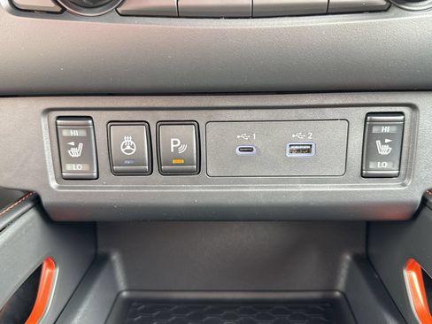 New 2026 Nissan Frontier PRO-4X w/ Pro Premium Package AWD/4WD image 9
