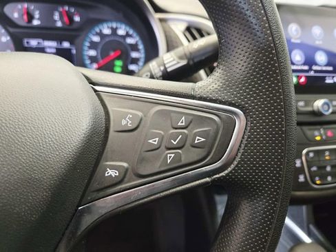 Used 2025 Chevrolet Malibu LT FWD image 17