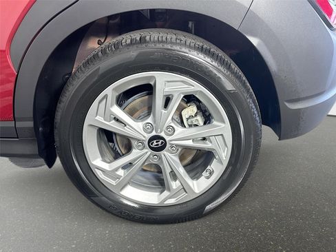 Certified 2023 Hyundai Kona SEL w/ Convenience Package AWD/4WD image 31