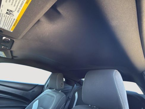 Used 2021 Chevrolet Camaro LT w/ RS Package image 17