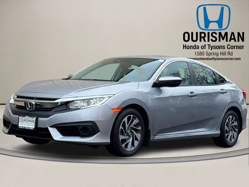 Used 2018 Honda Civic EX image 2