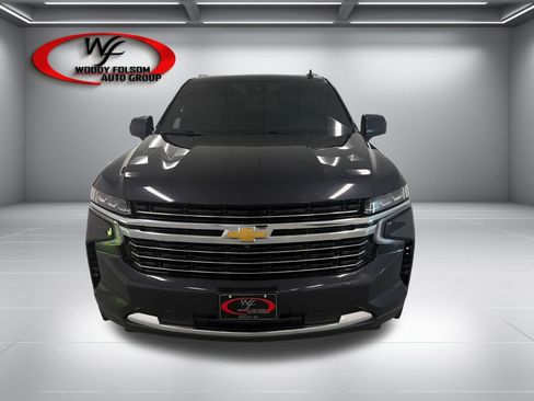 Used 2024 Chevrolet Tahoe LT w/ Luxury Package AWD/4WD image 2