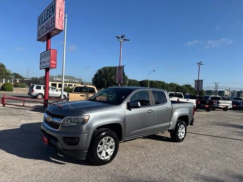 Used 2020 Chevrolet Colorado LT RWD image 3