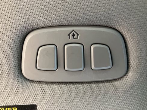 Used 2022 Lincoln Corsair Reserve w/ Equipment Group 201A image 23