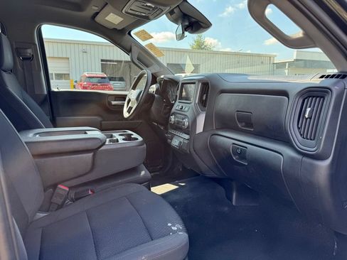 Used 2024 GMC Sierra 1500 Pro w/ Graphite Edition AWD/4WD image 11