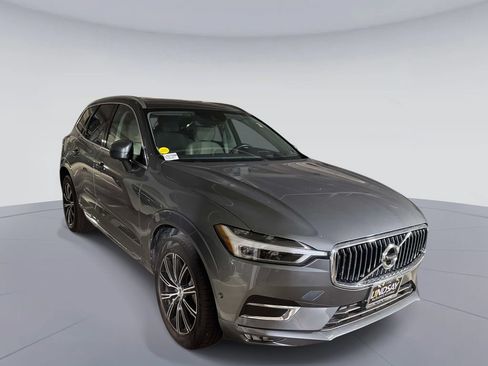 Used 2021 Volvo XC60 T5 Inscription w/ Advanced Package AWD/4WD image 3