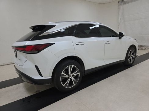 Used 2023 Lexus RX 350 Premium image 2