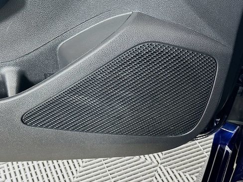 Used 2024 Toyota Corolla SE FWD image 18