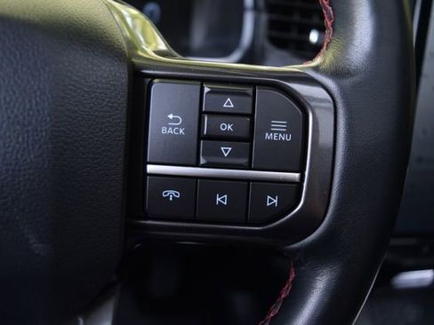 Used 2023 Ford Expedition Max Limited AWD/4WD image 5