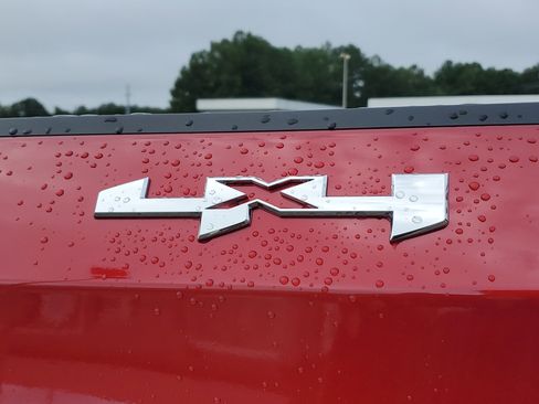 New 2026 GMC Sierra 1500 SLT w/ SLT Convenience Package image 5