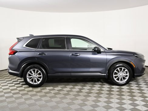Certified 2025 Honda CR-V EX image 5