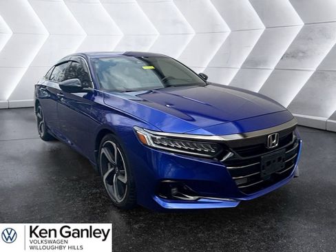 Used 2021 Honda Accord Sport image 4