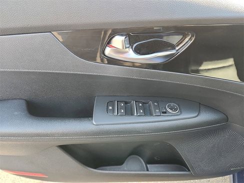 Used 2021 Kia Forte EX image 13