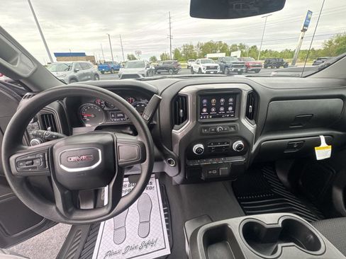 Used 2023 GMC Sierra 1500 Pro w/ Graphite Edition AWD/4WD image 18