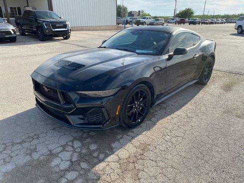 Used 2024 Ford Mustang GT Premium RWD image 2